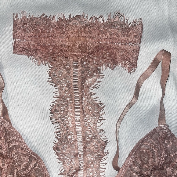 Lace Sheer Bralette With Attached Choker Dusty Rose Pink Color Size Small - Picture 4 of 10